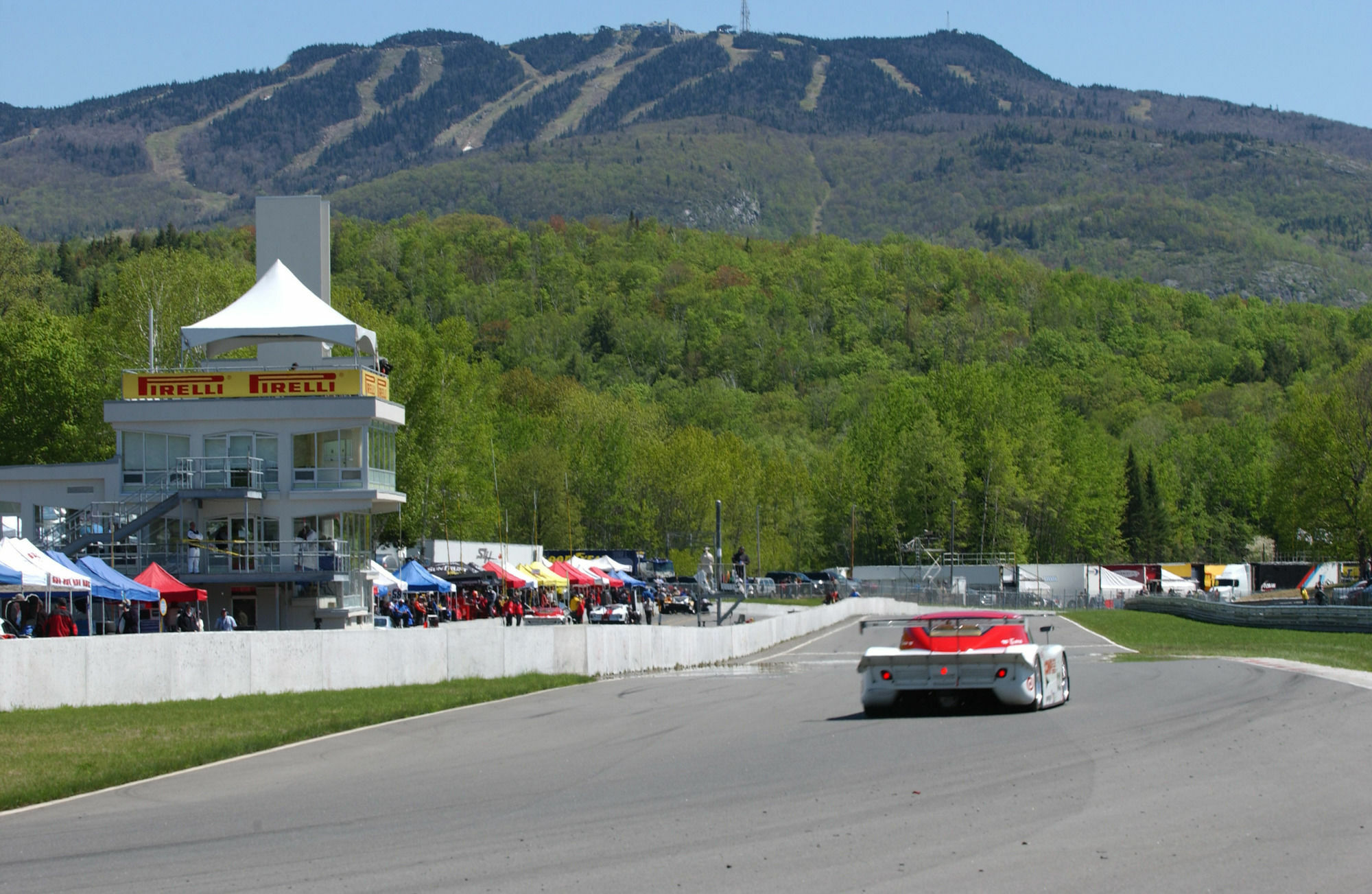 Hotel Vacances Tremblant Mont-Tremblant Dış mekan fotoğraf