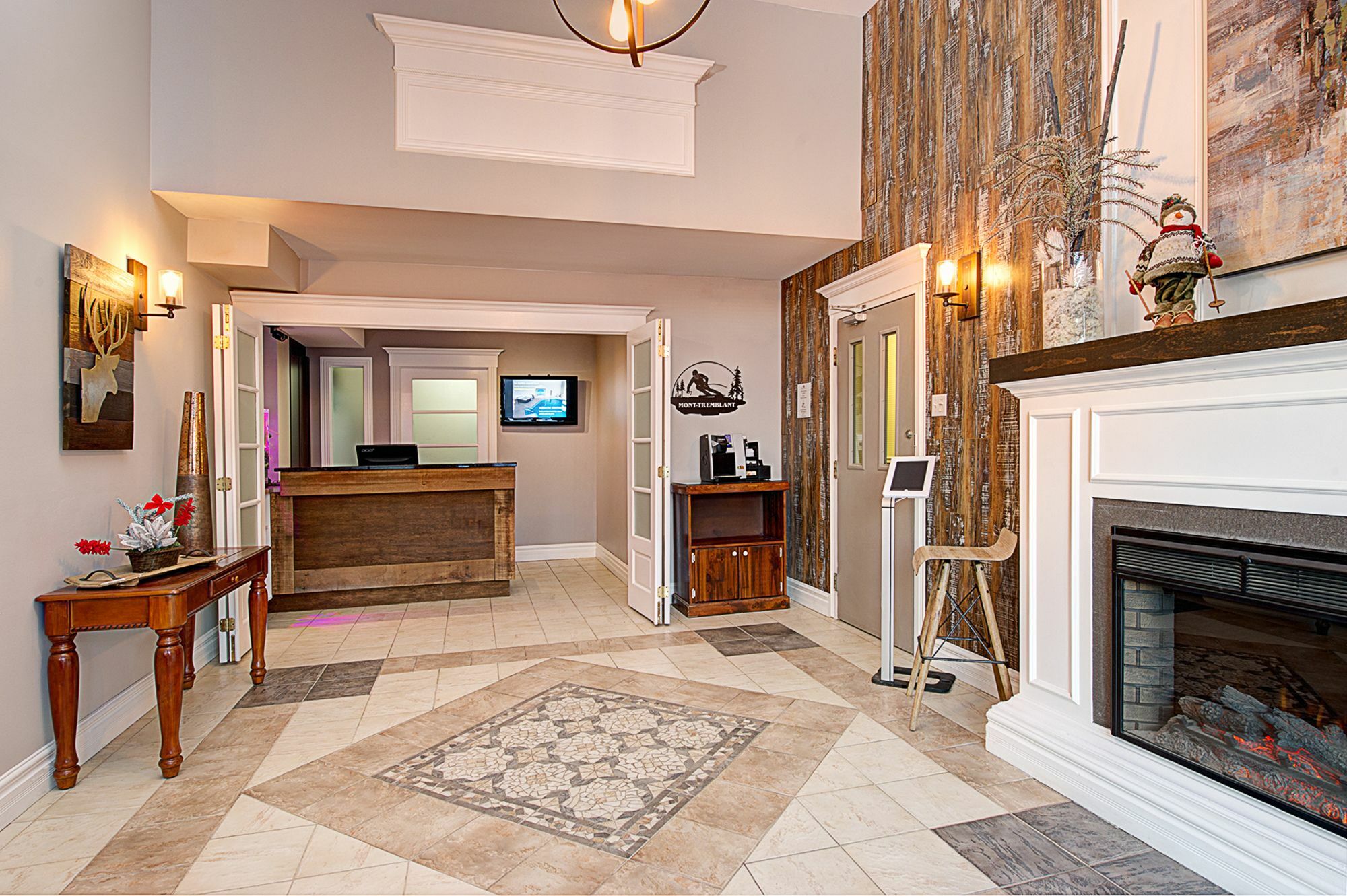Hotel Vacances Tremblant Mont-Tremblant Dış mekan fotoğraf